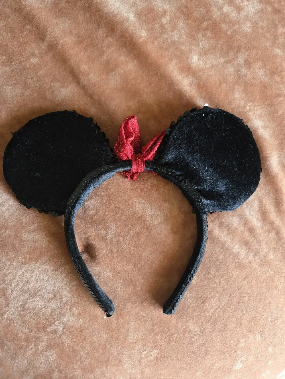 Black Sequin Women's Minnie Ears Headband with Red Bow